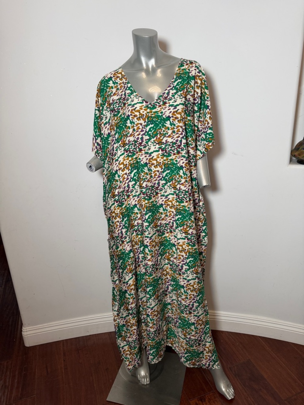Bohemian V-Neck Green Abstract Print caftan Kimono Muumuu Maxi  Beach Dress